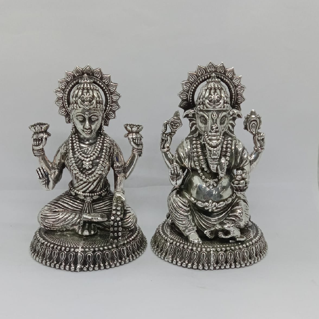 Pure silver idol of laxmi ganesha