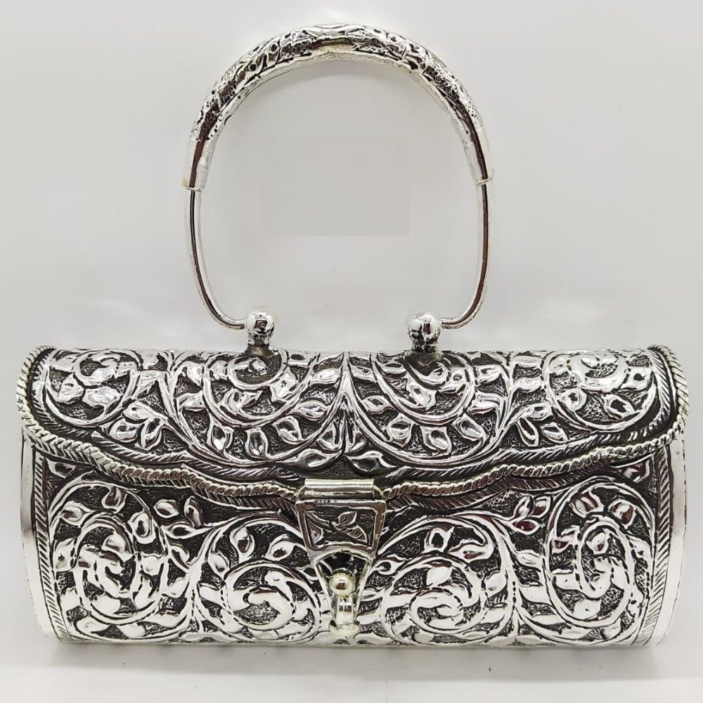 925 pure silver ladies clutch With Handle in fine nakashii pO-164-07