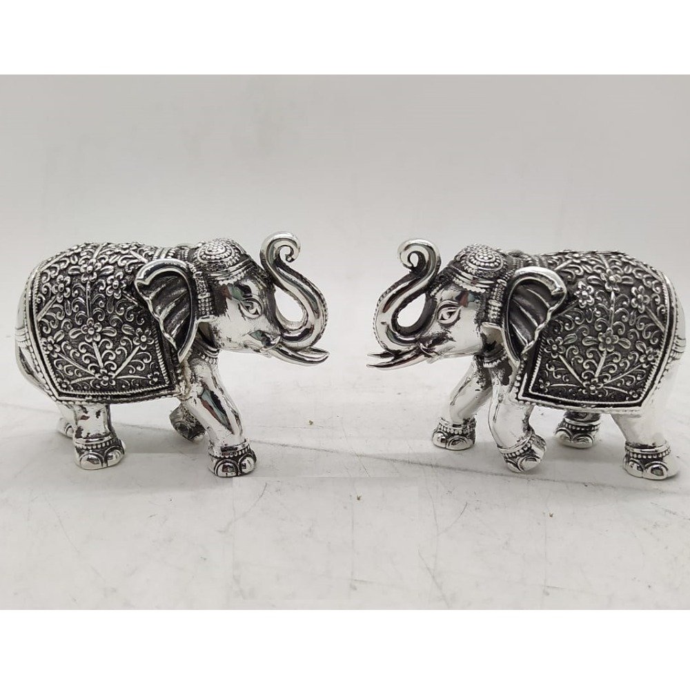 92.5 Pure Silver Elephant Pair With Raised Trunk PO-174-62