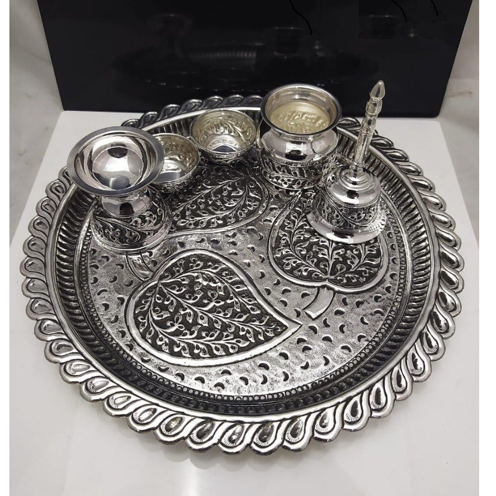 925 pure silver antique pooja thali set work (10 Inch) pO-263-05