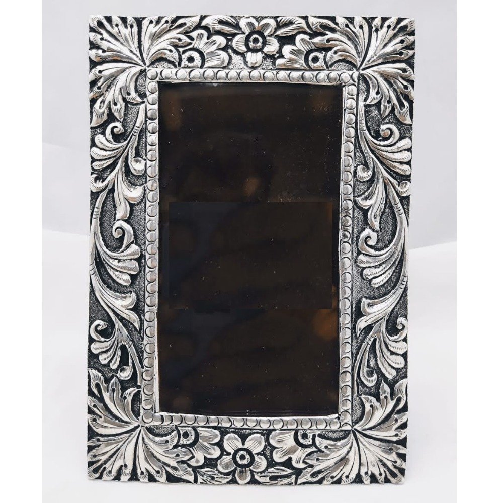 Designer pure silver photo frame in antique nakashii po-171-10