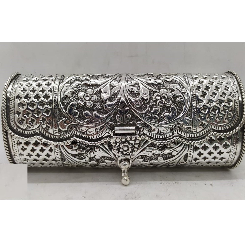 Stylish and 925 Pure Silver Clutch In High Polish Antique.