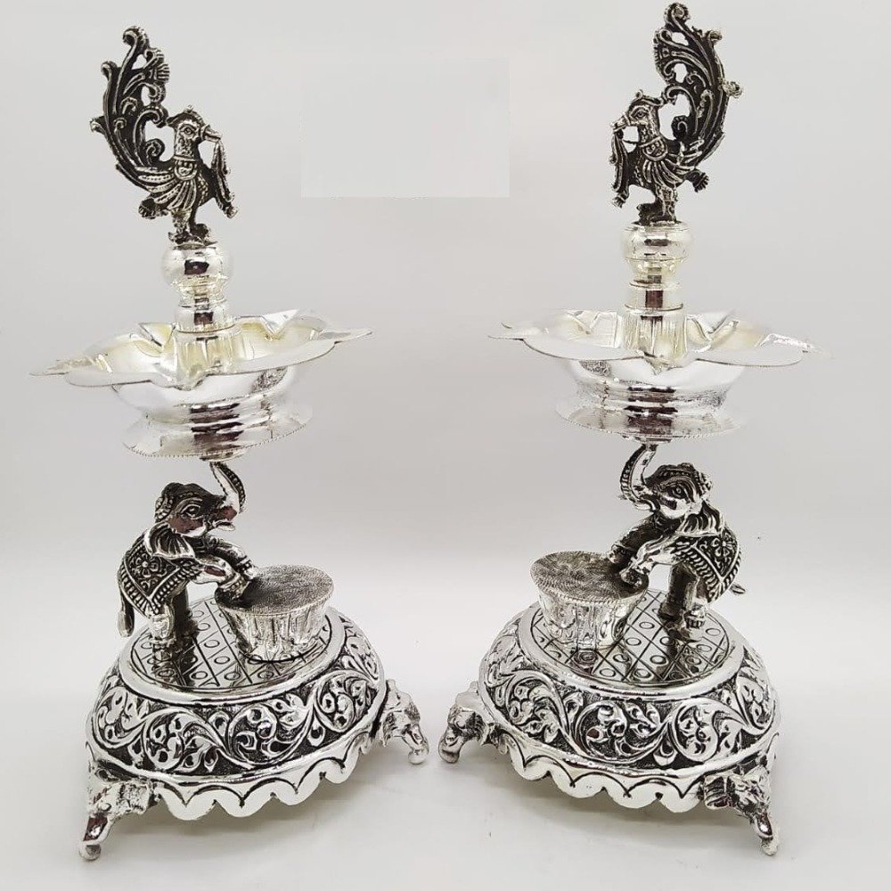 925 pure silver lamp (samayi) with elephant base pO-143-03