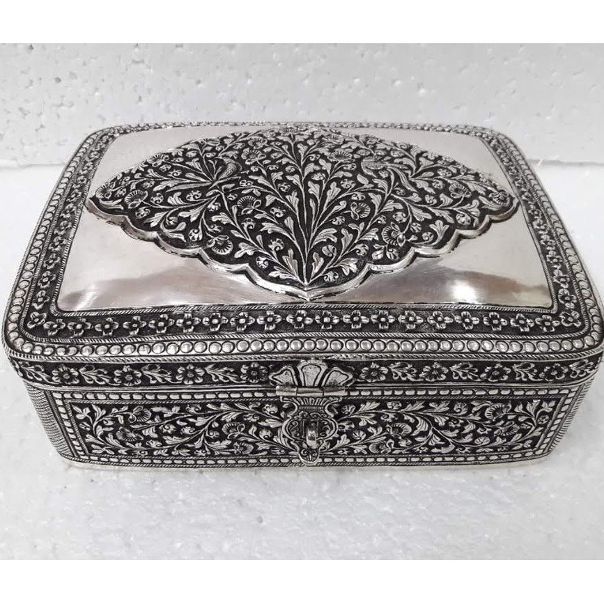 92.5 Pure Silver Dry Fruit Box (Pandan) In Fine Nakashii PO-147-01