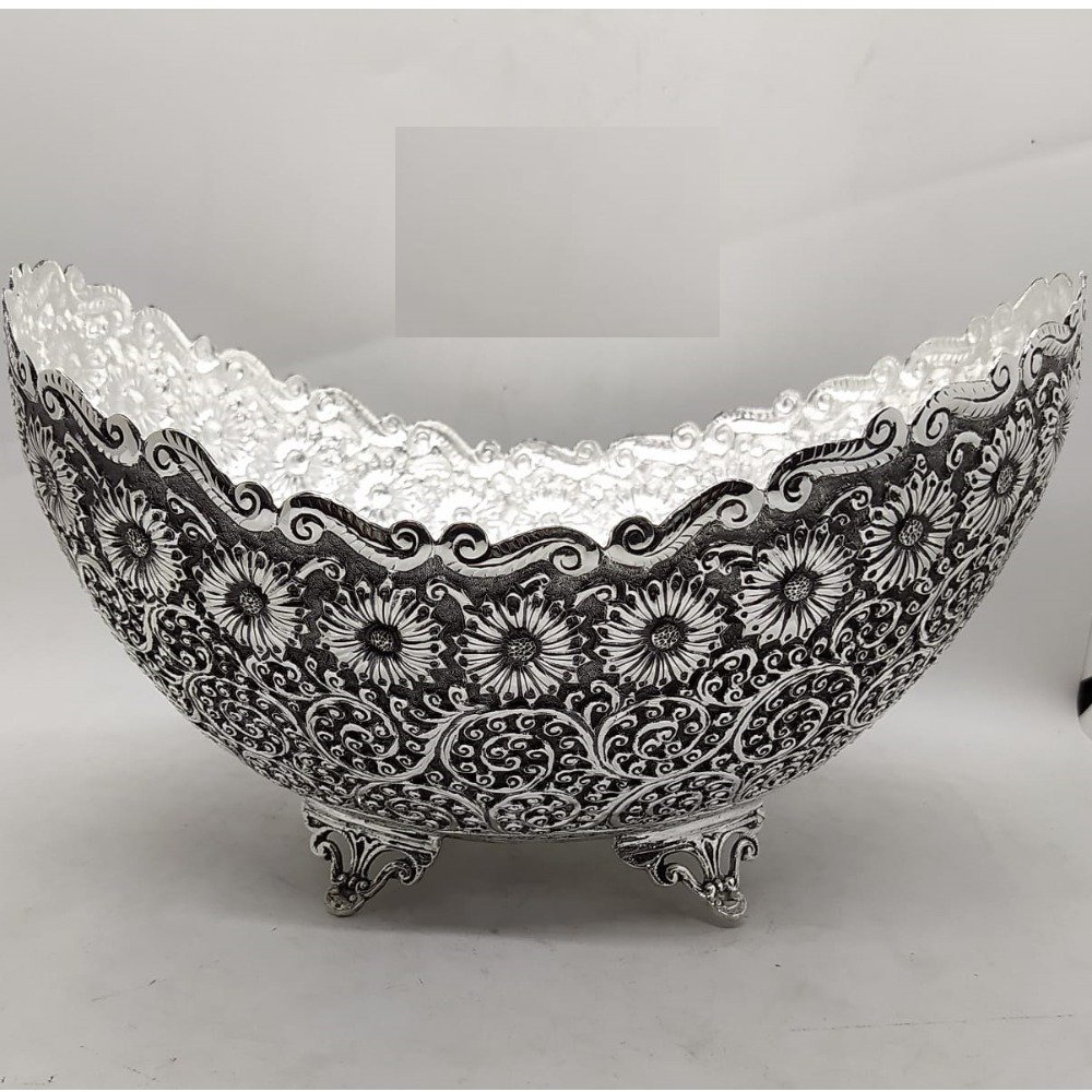 925 Pure Silver Designer Fruit & Flower Basket in Fine Carving Work.