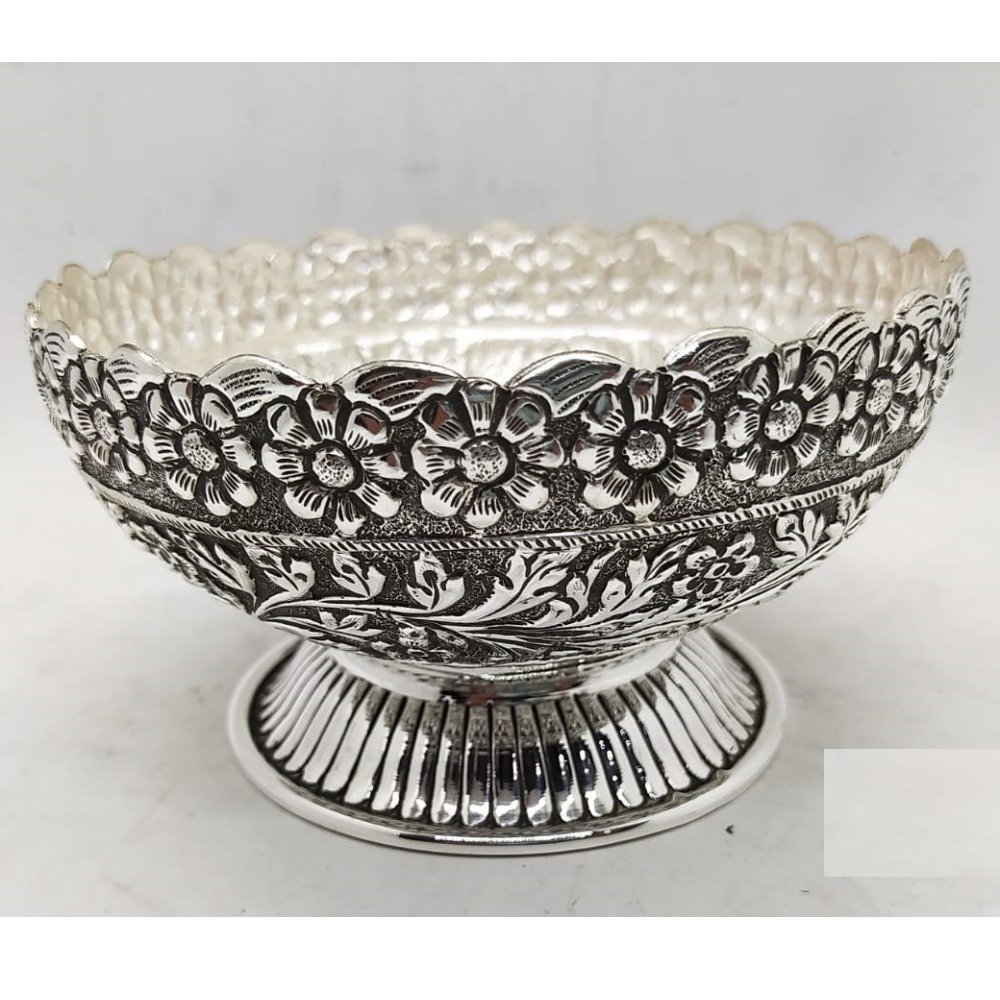925 Pure Silver Designer Fruit & Flower Basket in Fine Carving Work.